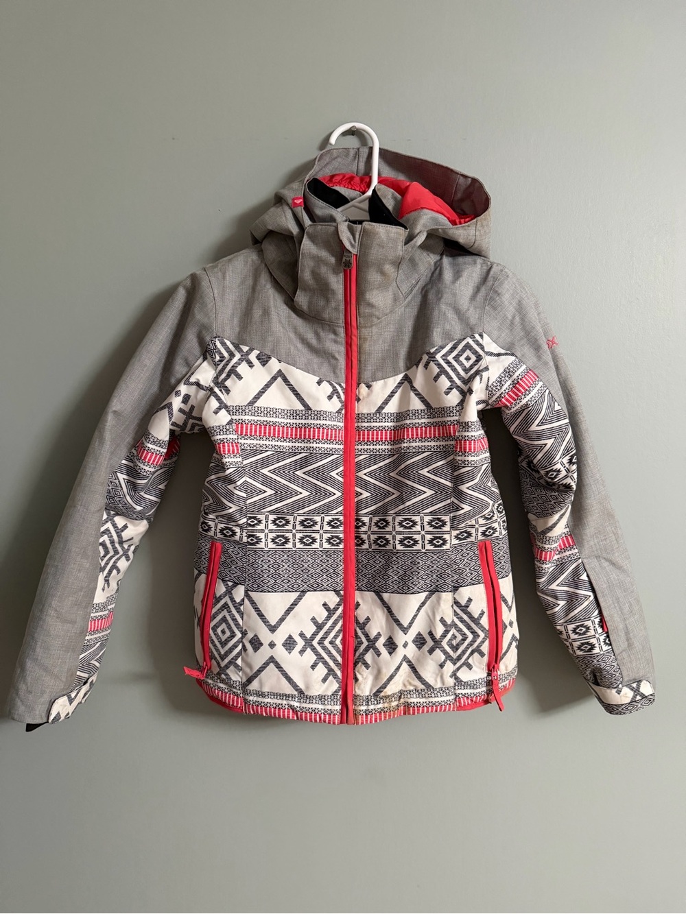 Roxy Girls Gray & Pink Patterned Hooded Puffer Jacket